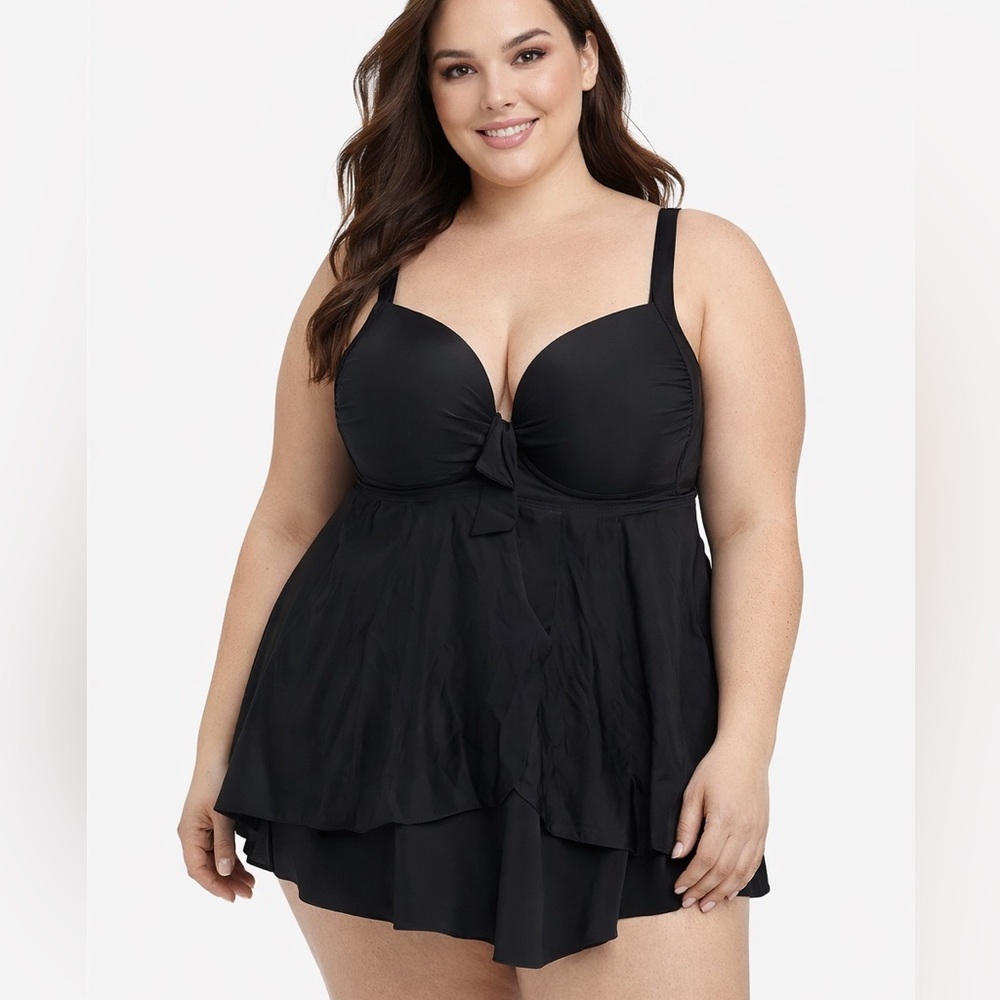 Torrid Black Tankini Swim Top Size 3F (3X 22/24) Peplum Supportive